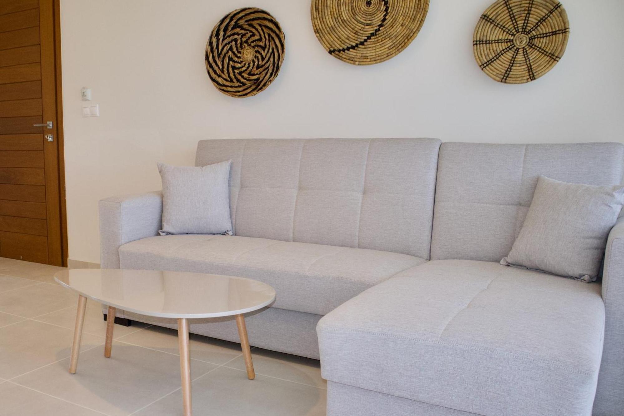 Resitour - Aphrodite Beachfront Pirgos Psilonerou Room photo